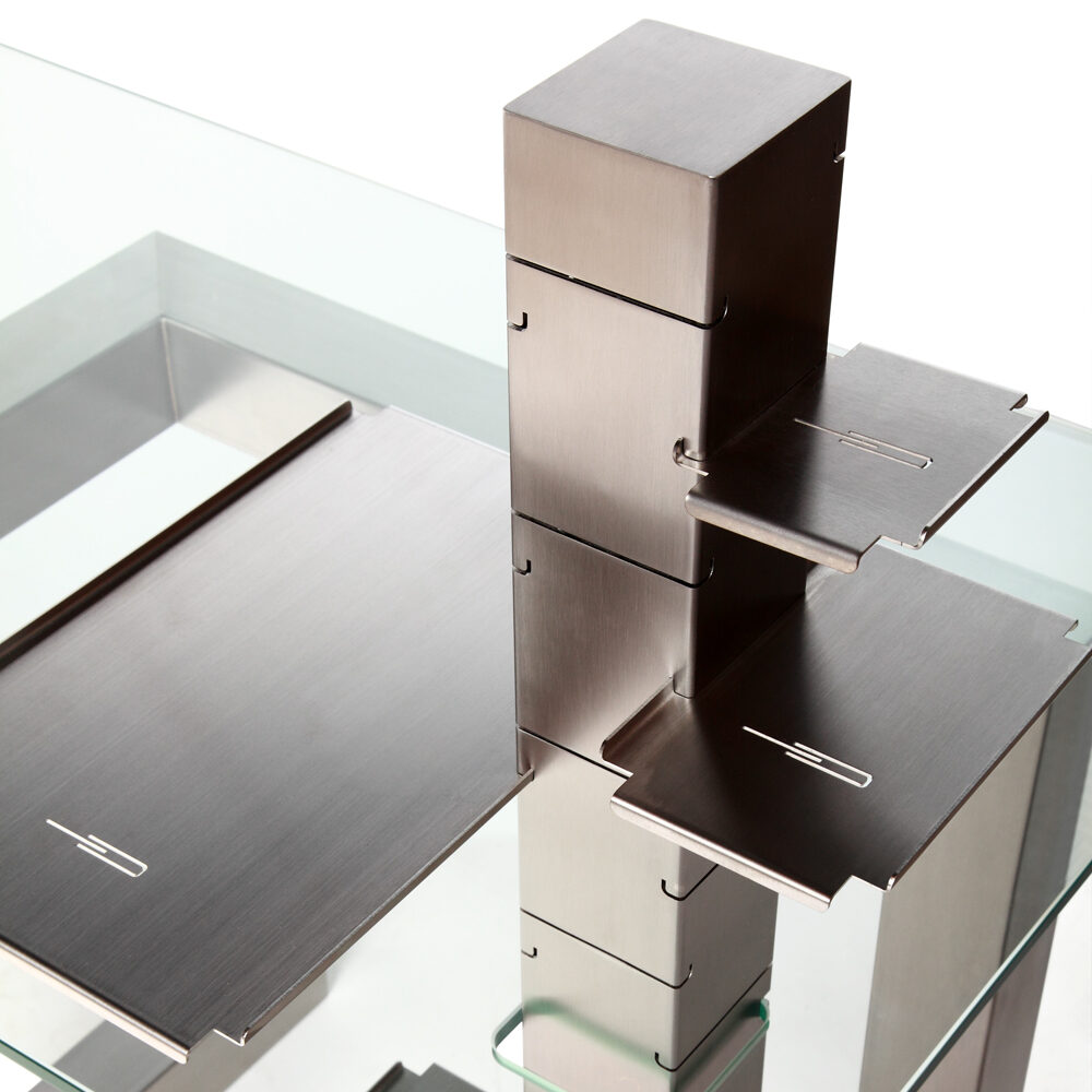 Booth table - bureau